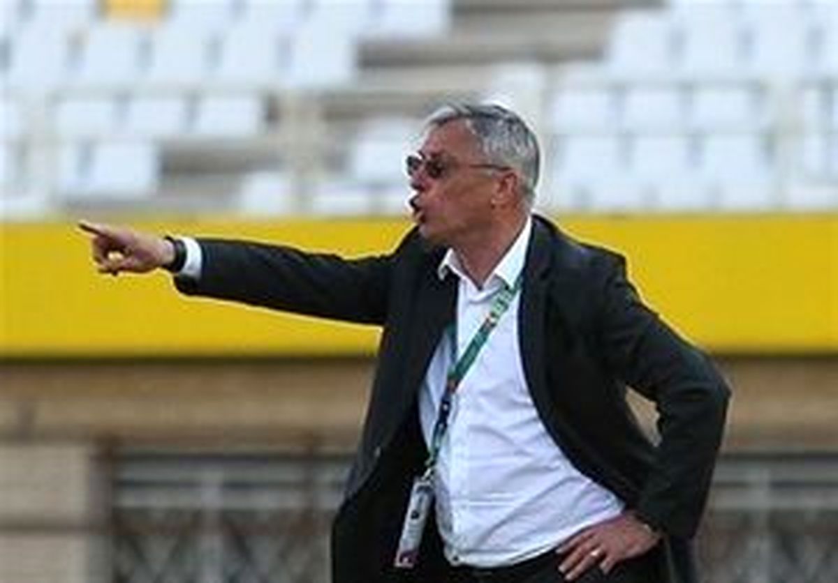 مدافع ثابت سپاهان رفتنی شد