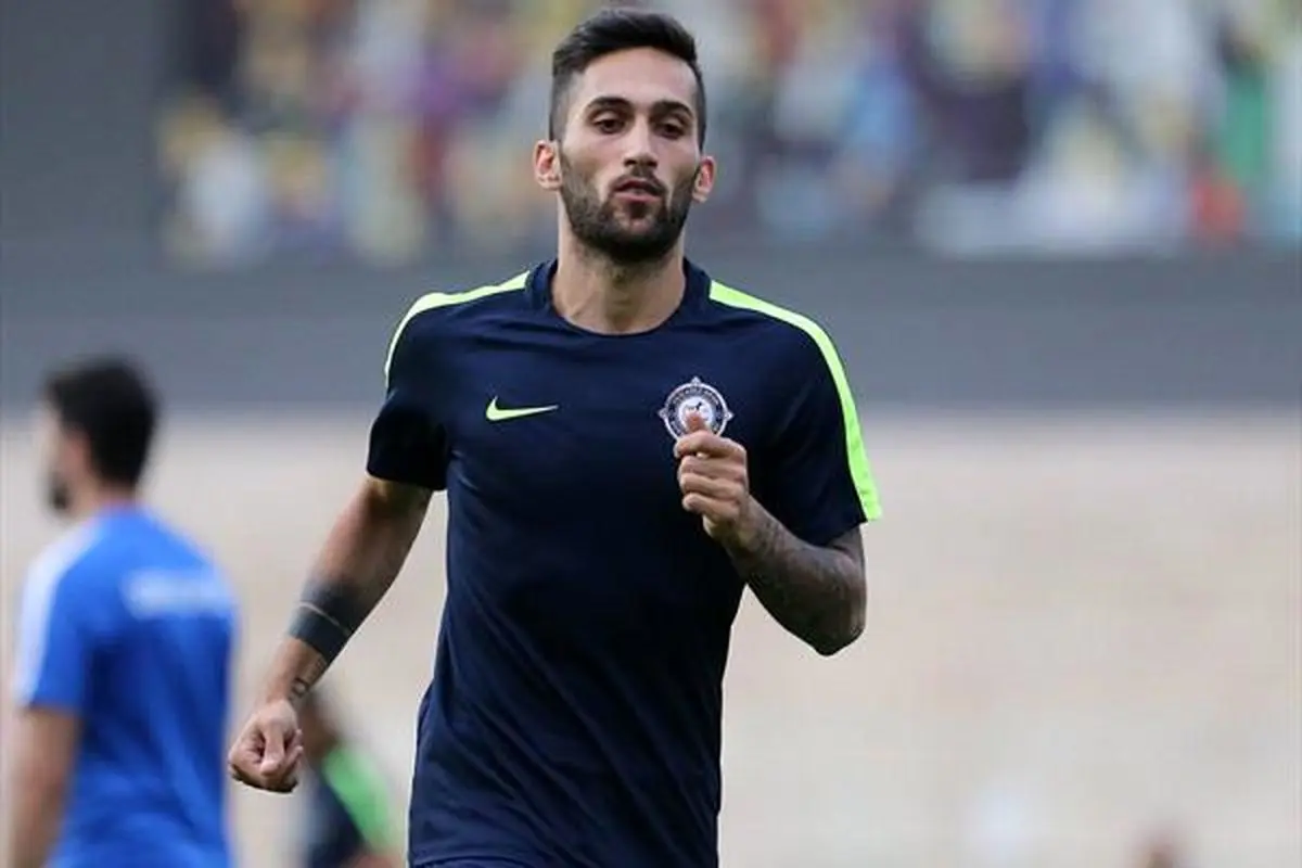 تبعید دوباره ستاره جنجالی سابق پرسپولیس به نیمکت