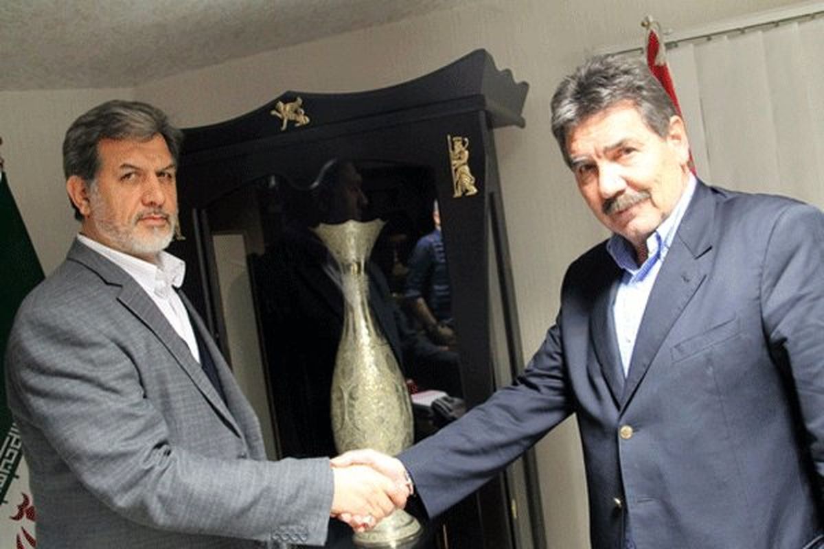 دلیل برکناری خطیبی از تراکتور/ به‌جای تونی، کی‌روش را می‌آوردیم!