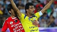 هادی شکوری طلب ۲۲۰ میلیونی خودرابه مردم زلزله‌زده بخشید