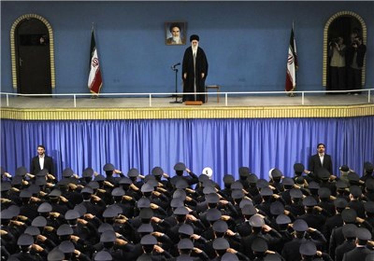 دیدار کارکنان نهاجا با رهبر انقلاب