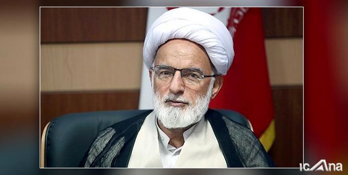 هنر ارزشی و انقلابی باید رنگ و بوی الهی داشته باشد