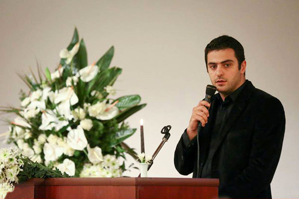 مجری برنامه تحویل سال ۹۵ شبکه یک مشخص شد