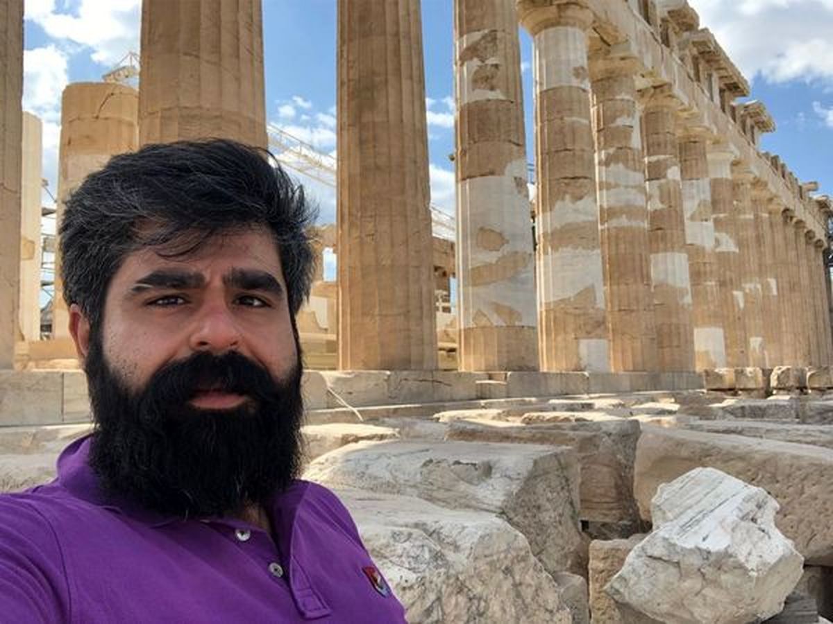 سفر آقای بازیگر جوان به یونان + عکس