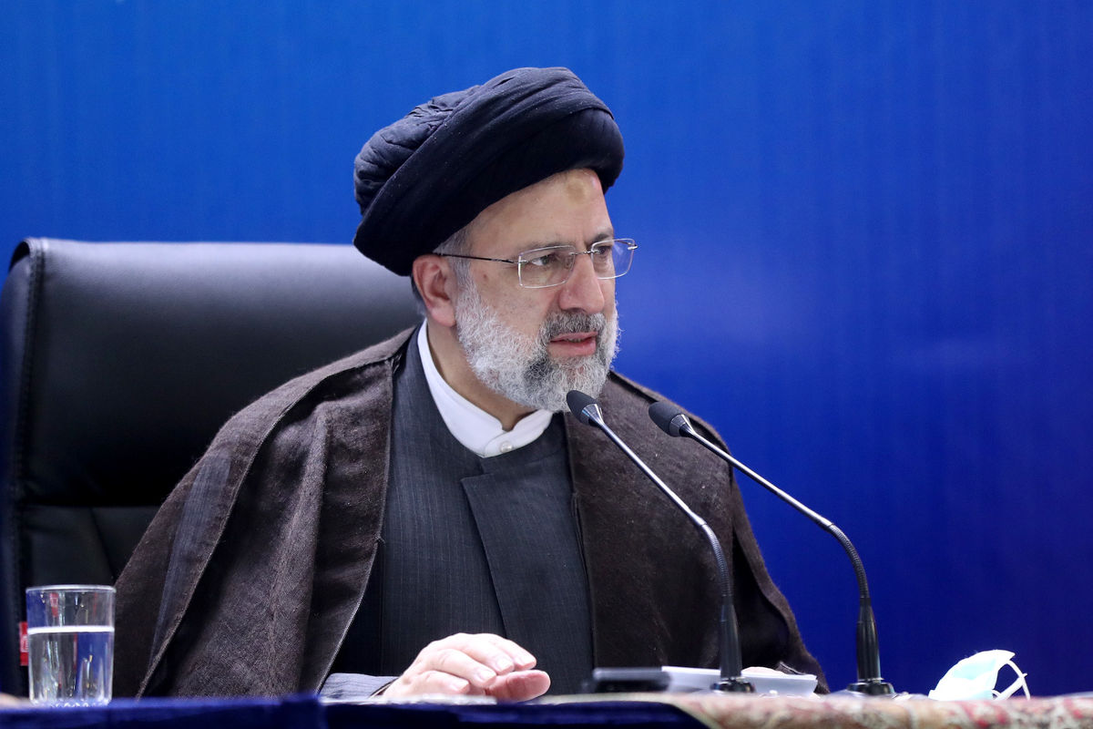 پیشرفت متوازن و عادلانه همه مناطق کشور ضرورت دارد