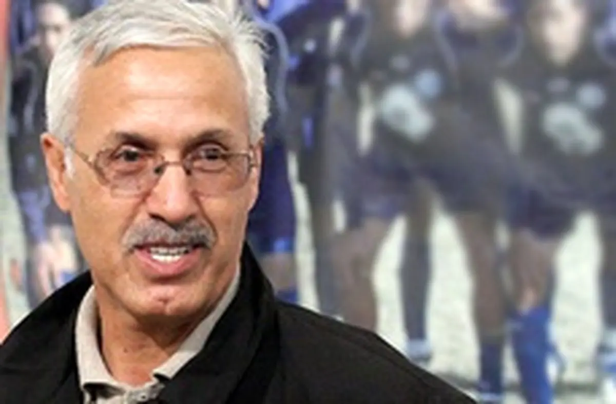 ذوالفقارنسب: انتقاد از تیم ملی باشد برای بعد