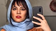 سلفی ماهور الوند در آینه در اتاق گریم + عکس