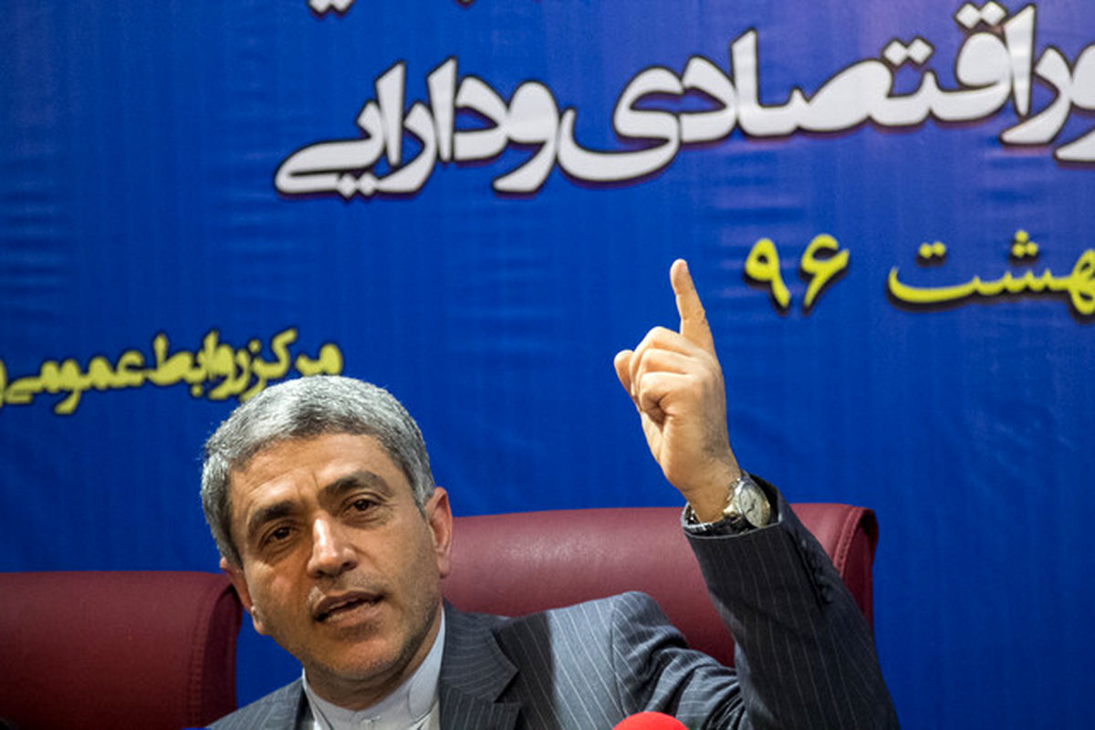 واکنش طیب‌نیا به شعار علیه روحانی در روز قدس