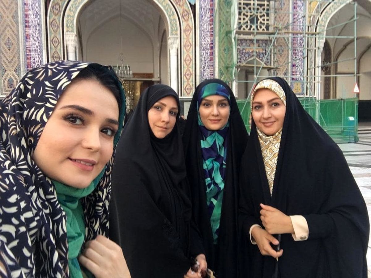 سفر مژده خنجری به مشهد+عکس